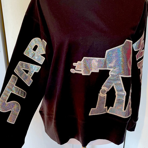 CLOSET CLEAN OUT!!
BNWOT - Star Wars/Disney ATAT Glitter Sweatershirt - Picture 1 of 5